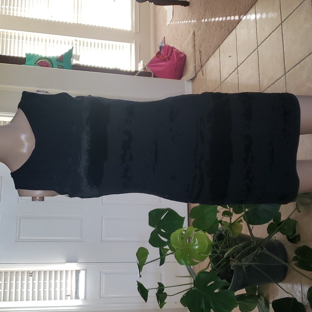 Bebe s sleeveless black dress splatters of velvet sexy stretchy